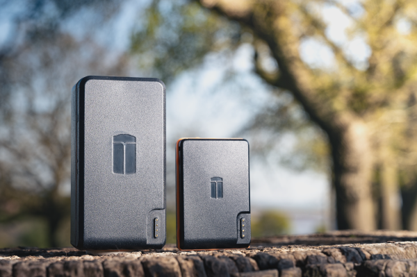 Lightbug Pro and Zero GPS Trackers side by side